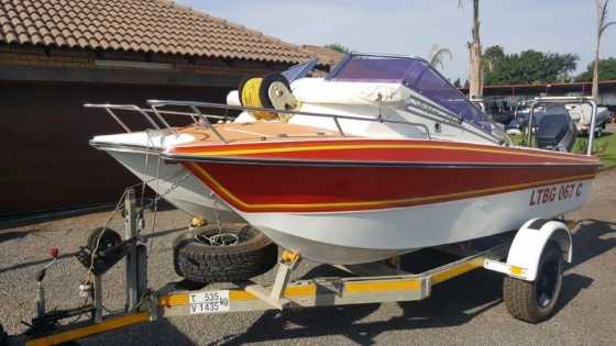 2 x 60Hp Yamaha Outboard Motors On Deep Sea Fishing Coast Craft Cat Hull Boat
