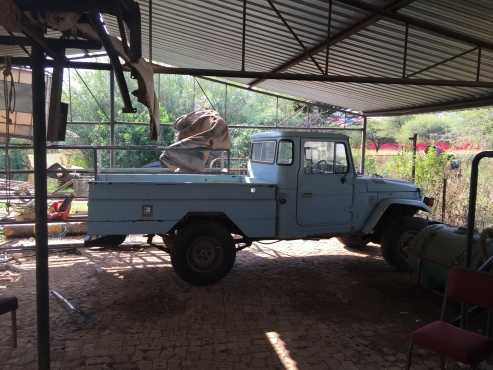 2 X Landcruizer fj45