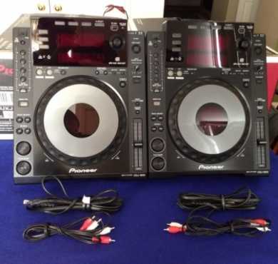 2 x Pioneer CDJ-900 CDMP3USB Player