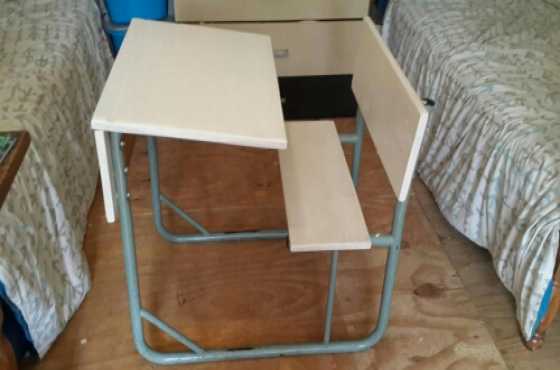 2 x school desks (used) R250  each