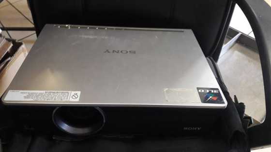 2 x Sony VLP-CX 100 projectors