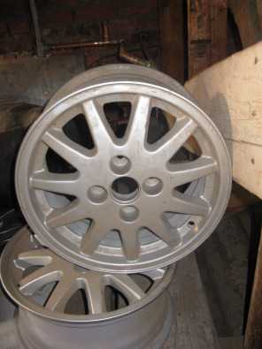 2 x VW Mag Rims amp  1 x 15 inch Micheline Tyre