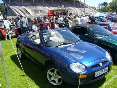 2000 MGTF160 Convertible Minted like new