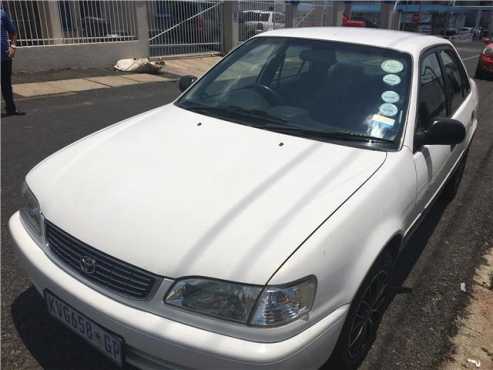 2000 Toyota Corolla 160 GLE Automatic R69,900.00