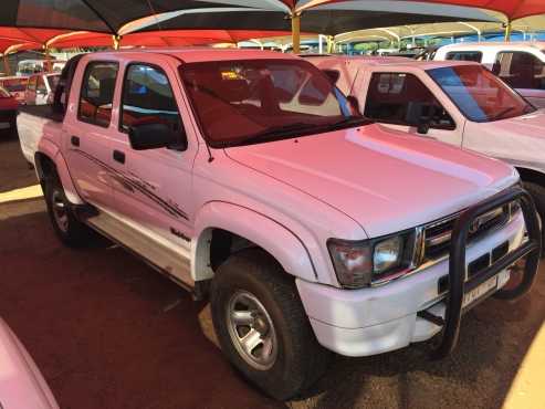 2000 Toyota Hilux 3.0 Diesel DCab Bakkie