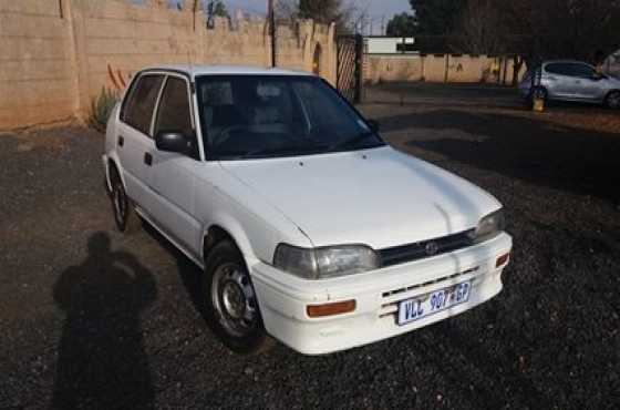 2000 Toyota Tazz 1.3