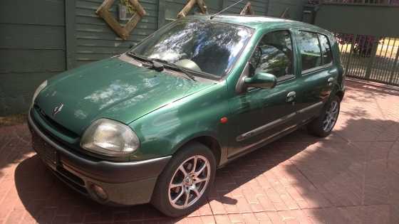 2001 Clio 1.4 16v