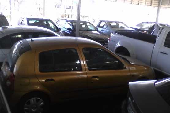 2001 CLIO1.4