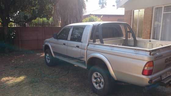 2001 COLT PIONEER 2.8 TDI DOUBLE CAB