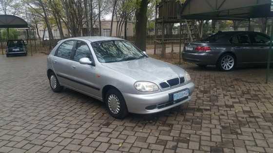 2001 Daewoo Lanos