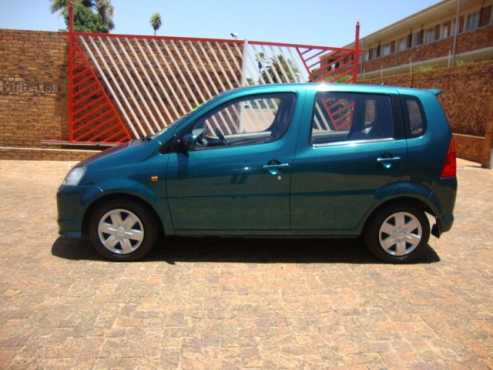 2001 Daihatsu YRV 1.3