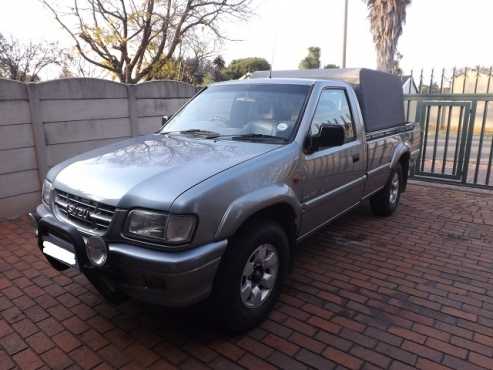 2001 Isuzu KB280DT LX LWB in Excellent condition