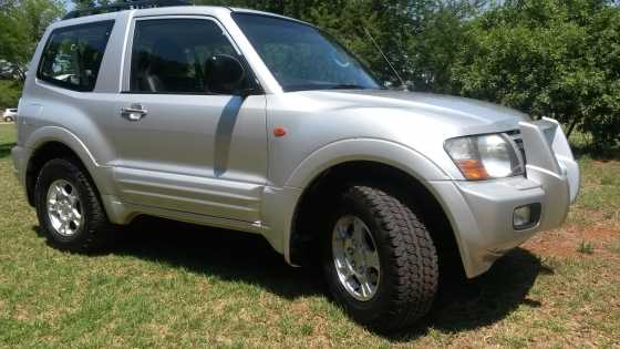 2001 MITSUBISHI PAJERO 3.5 V6 SHORT WHEEL BASE AUTO.IMMACULATE CONDITION