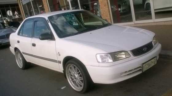 2001 Toyota Corolla 160 GLE