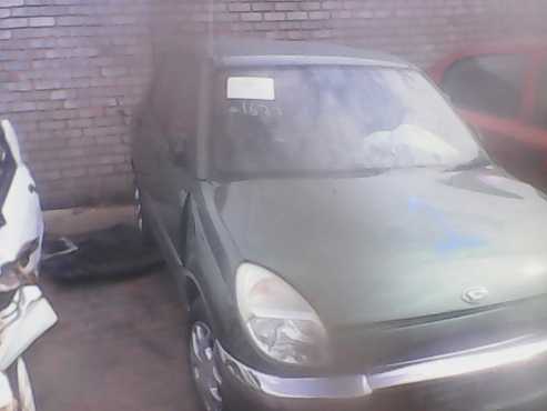 2002 Daihatsu Sirion breaking for parts