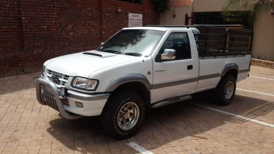 2002 Isuzu KB300 TDi