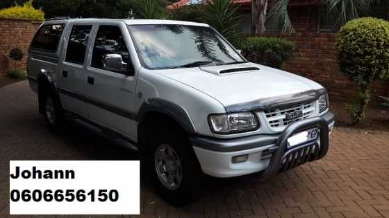 2002 Isuzu KB300TDi LX DC in Immaculate condition with FSH