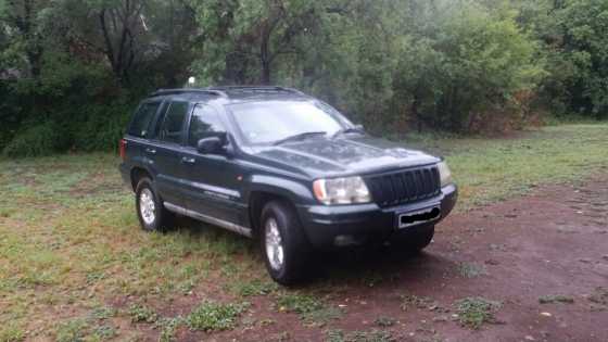 2002 Jeep Grand Cherokee SUV Cash only, not neg.