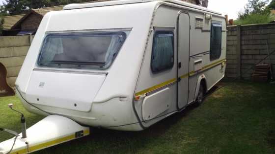 2002 Jurgens Gypsey Saphire 4 Sleeper Caravan