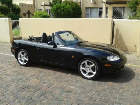 2002 Mazda MX-5 Convertible