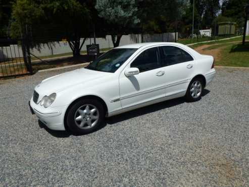 2002 MERCEDES BENZ C 270 CDi  Elegance auto