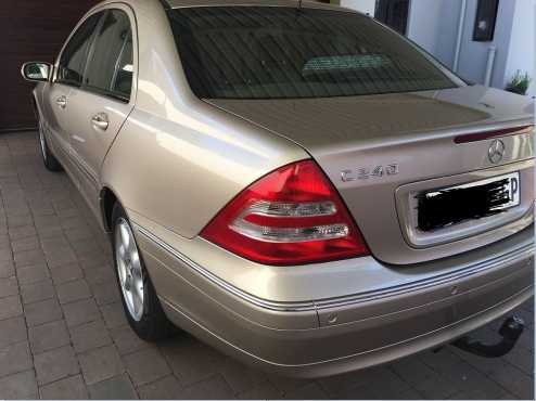 2002 Mercedes-Benz C240 - 80 000 original kms