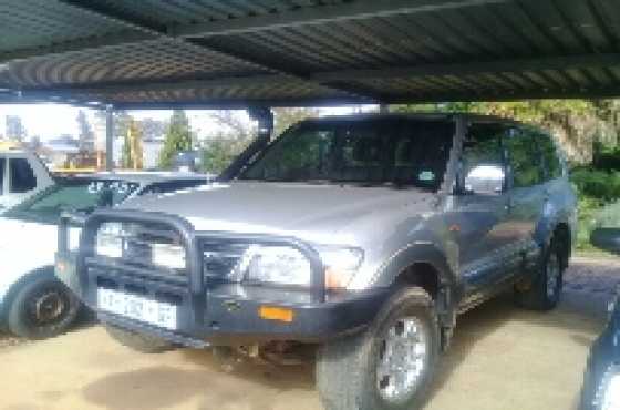 2002 Mitsubishi Pajero