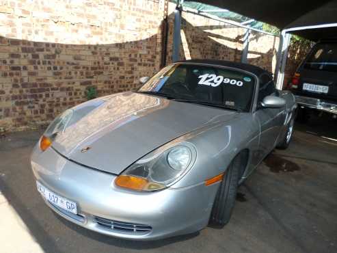 2002 Porsche boxster s soft top (none runner)