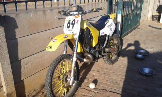 2002 RM 250 two stroke