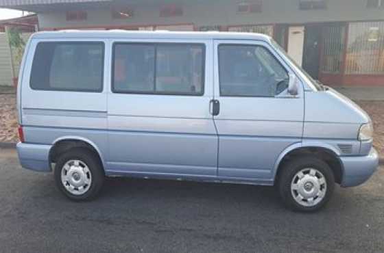 2002 Volkswagen Caravelle kombi 2.5 TDI