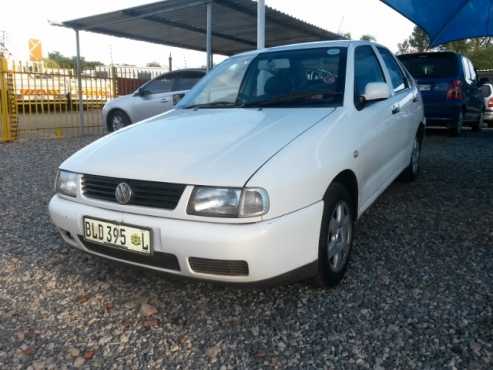 2002 VW Polo 1.6i S - Classic