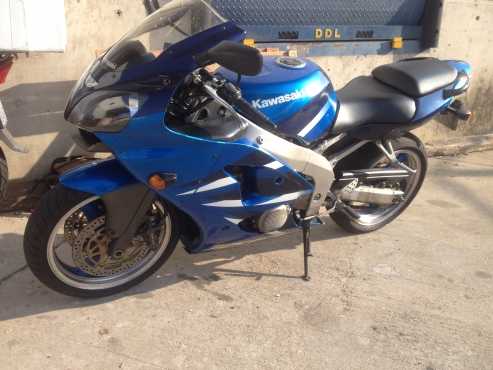 2002 ZX6