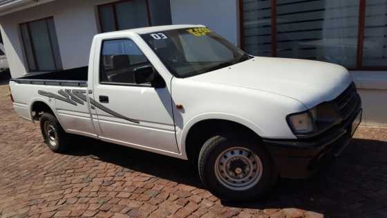 2003 Isuzu KB250D