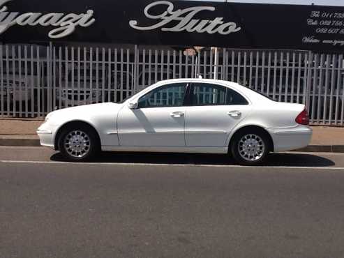 2003 Mercedes Benz E240 Elegance Automatic - Excelent Condition -