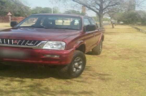 2003 Mitsubishi Colt Clubcab 3000i V6