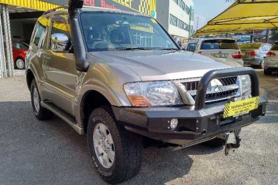 2003 Mitsubishi Pajero 3 door 3.2DI D GLS (AWD) - 162000km - R174,995