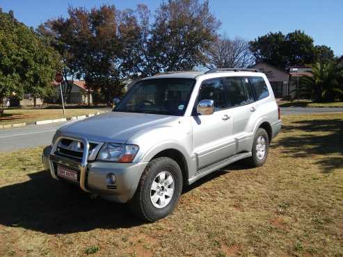 2003 Mitsubishi Pajero 3.5 V6 GLS AT