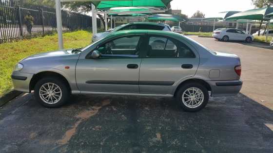 2003 Nissan Almera Sedan