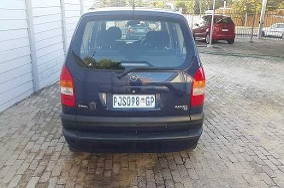 2003 Opel Zafira 1.8CD - Family 7-Seater Getaway Wheels