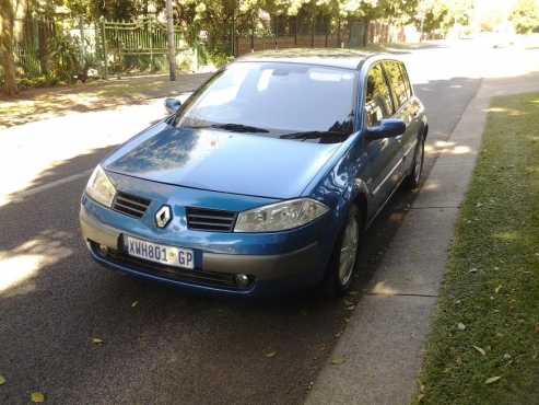 2003 Renault Megane 1.6 Dynamique  5 Door