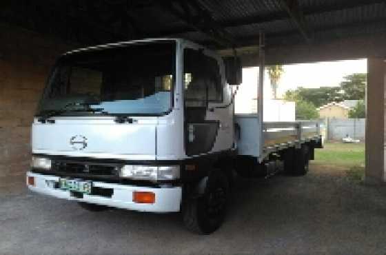 2003 Toyota Hino