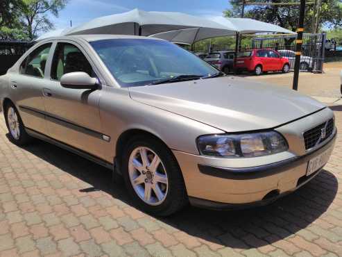 2003 Volvo S60 2.4 D5