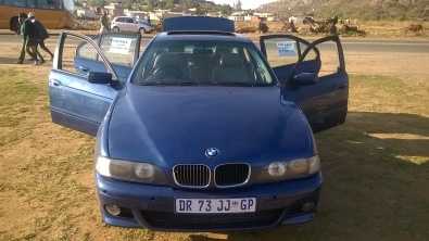 2004  BMW 525 SEDAN, WITH SUN ROOF, BLUE IN COLOR,