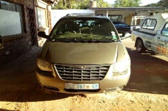 2004 Chrysler Voyager 3.3