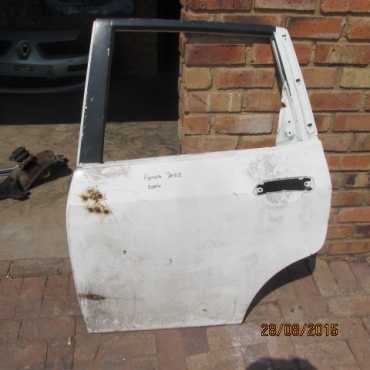 2004 Honda Jazz left rear door shell