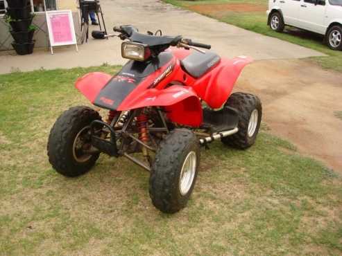 2004. Honda Quad Bike 300 XE R15500