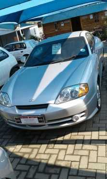 2004 Hyundai Tibiron 2.0L GLS