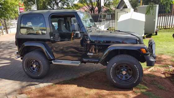 2004 jeep wrangler 4L