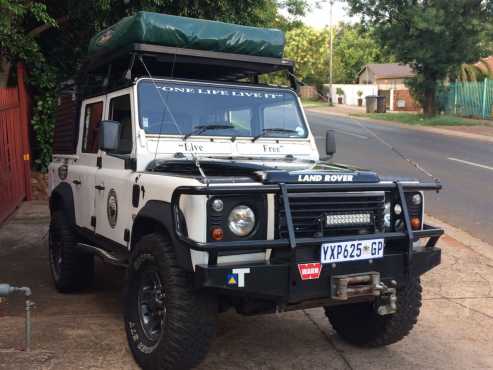 2004 Land Rover Defender 110 Td5 DC