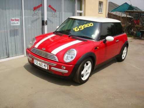 2004. Mini Cooper 1.6i R69900 Finance Can Be Arranged.